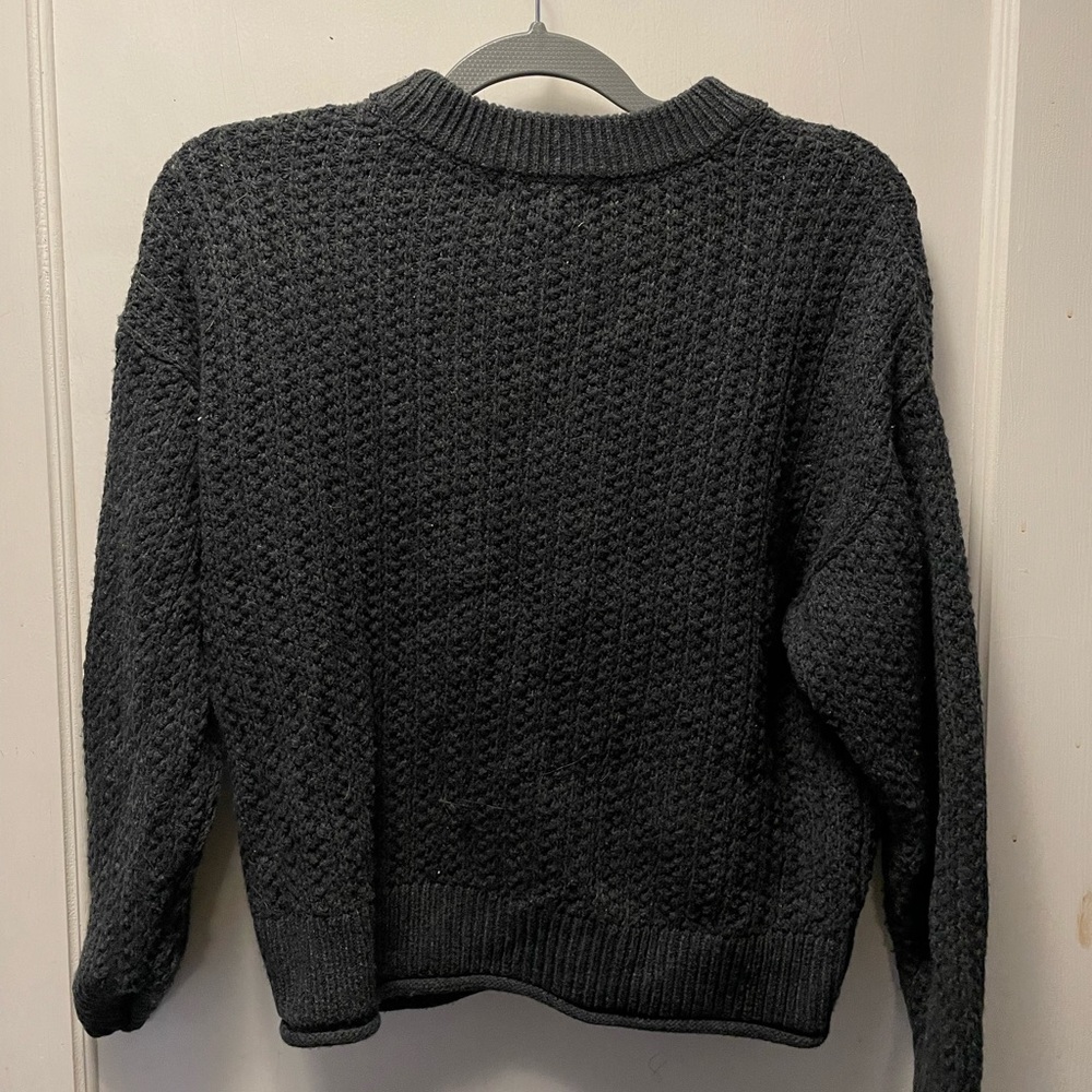 sweater thrifted, size xS but fits like a S